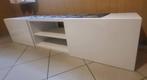tv meubel met muur beugels erbij, Huis en Inrichting, Ophalen