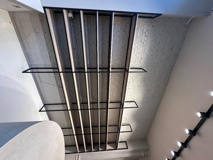 Stalen rekken met houten planken, Huis en Inrichting, Kasten | Overige, Nieuw, Ophalen