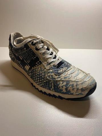 Floris van Bommol schoenen beschikbaar voor biedingen