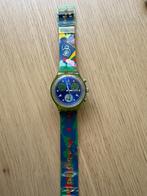 Swatch CHRONOGRAPH WATCH „50E VERJAARDAG VAN DE VERENIGDE NA, Handtassen en Accessoires, Ophalen, Swatch