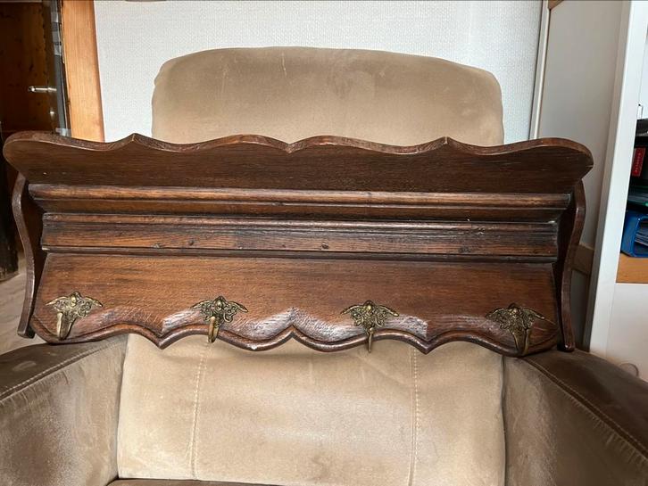 Porte-manteau mural en chêne massif de style Louis XV, Antiek en Kunst, Antiek | Woonaccessoires, Ophalen