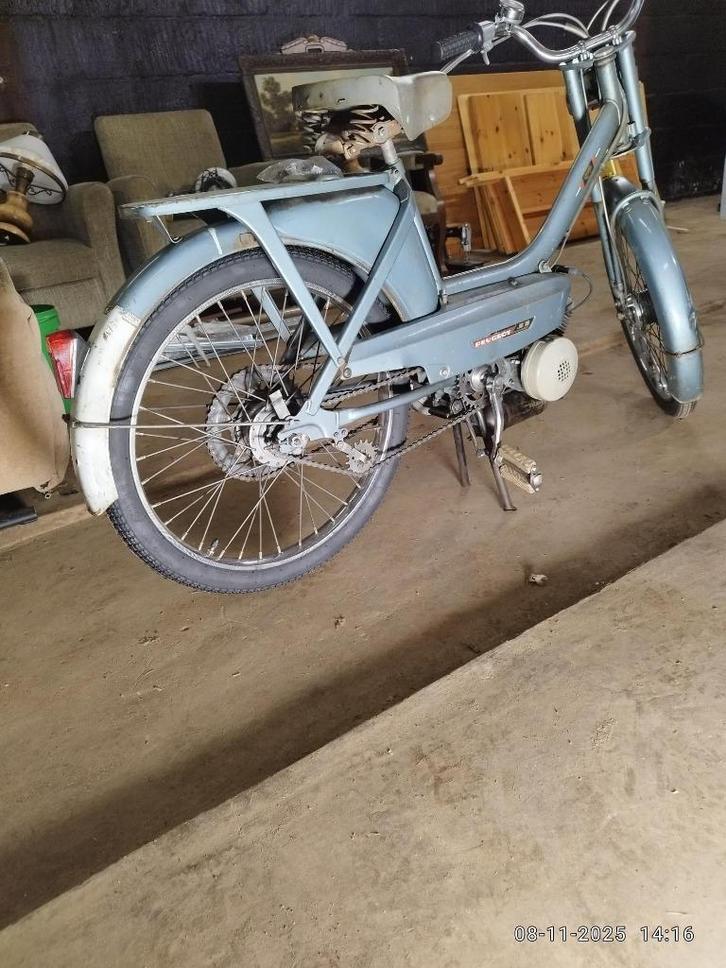 peugeot bromfiets te koop, Fietsen en Brommers, Brommers | Oldtimers, Overige merken, Klasse A (25 km/u), Ophalen