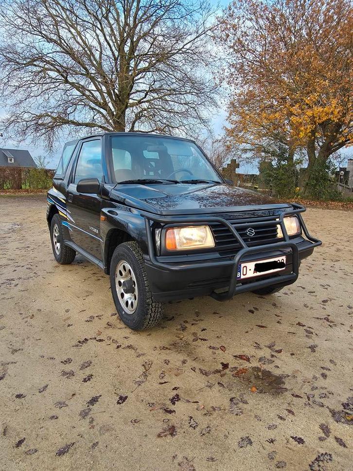 Suzuki Vitara Cabrio-Safari Edition,4x4, blanco gekeurd, Autos, Suzuki, Particulier, Vitara, 4x4, Essence, Entretenue par le concessionnaire