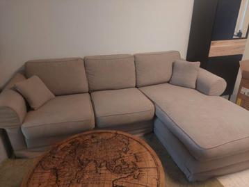 3 zit met lounge beschikbaar voor biedingen