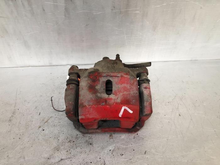Etrier de frein (pince) avant gauche d'un Toyota Yaris, Autos : Pièces & Accessoires, Freins & Transmission, Toyota, Utilisé, 3 mois de garantie