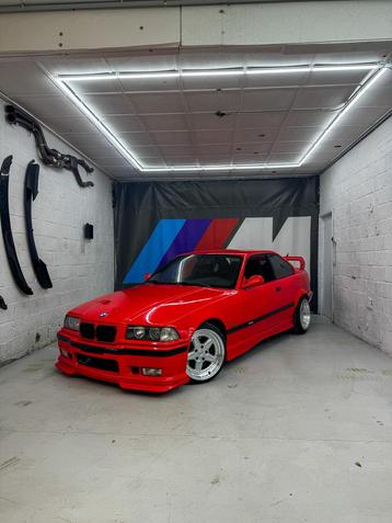 BMW 325i COUPE, Achat, Boîte manuelle, Alcantara, Noir