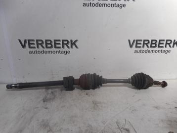 AANDRIJFAS RECHTS Opel Astra H SW (L35) (01-2004/05-2014) beschikbaar voor biedingen