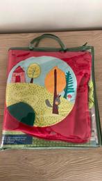 Stofboek - lilliputiens - roodkapje, Ophalen, Nieuw, Uitklap-, Voel- of Ontdekboek, 2 tot 3 jaar