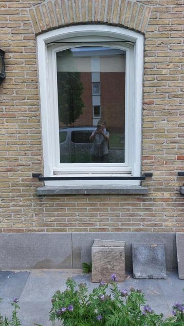 ramen dubbel glas beschikbaar voor biedingen
