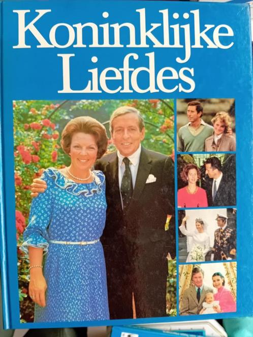 Boek: Koninklijke Liefdes, Verzamelen, Koningshuis en Royalty, Zo goed als nieuw, Tijdschrift of Boek, Ophalen