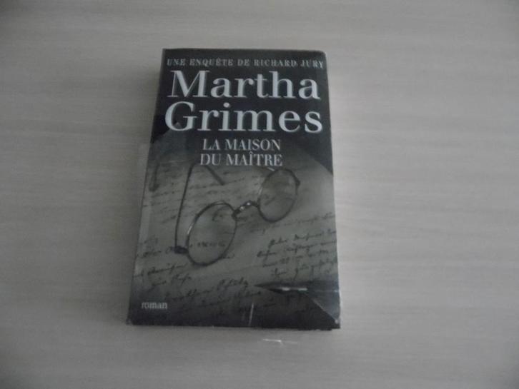 LA MAISON DU MAÎTRE MARTHA GRIMES    NEUF SOUS BLISTER, Boeken, Detectives, Nieuw, Ophalen of Verzenden