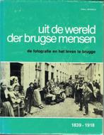 Uit de wereld der Brugse mensen, Ophalen of Verzenden, Zo goed als nieuw