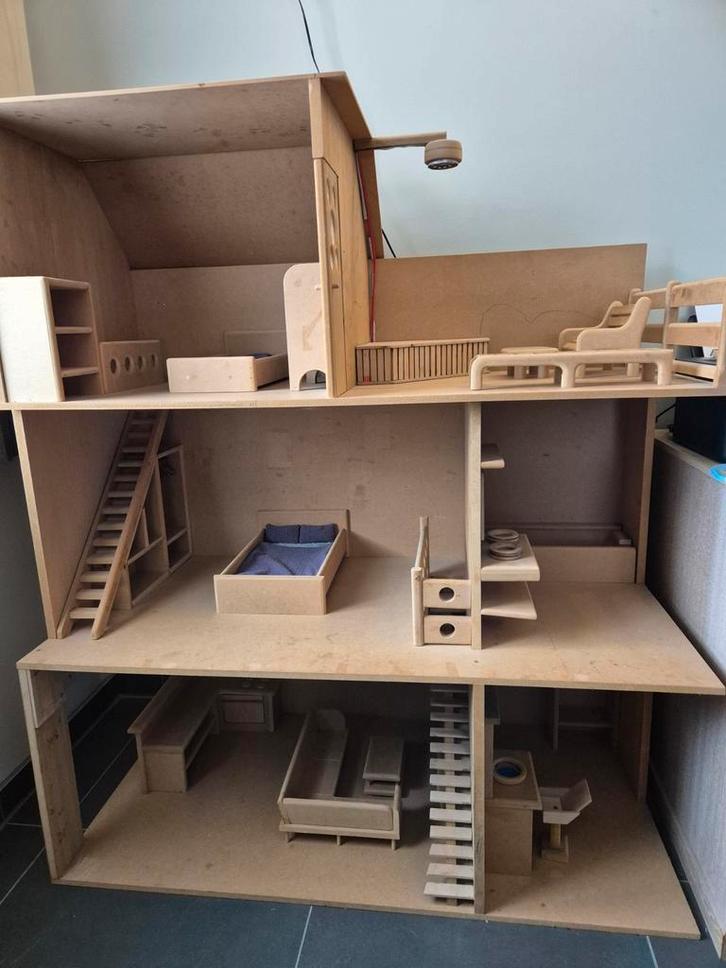 Barbiehuis, Kinderen en Baby's, Speelgoed | Poppenhuizen, Poppenhuis, Ophalen