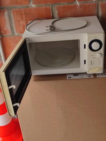 SHARP-magnetrons beschikbaar voor biedingen