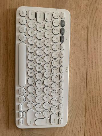 Bluetooth  mini toetsenbord beschikbaar voor biedingen