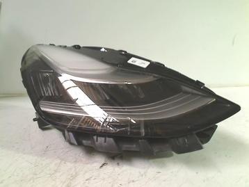KOPLAMP RECHTS Tesla Model 3 (01-2017/-) (107737600C) beschikbaar voor biedingen