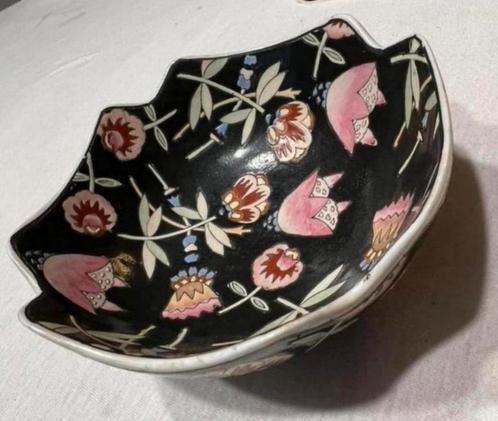 Antiek Vintage Servies Porselein Schaal - made in macau deco, Antiek en Kunst, Antiek | Schalen, Ophalen of Verzenden