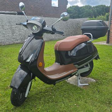 Elektrische Scooter Kumpan Mod. 54 Ignite 7Kw. +100km/h beschikbaar voor biedingen
