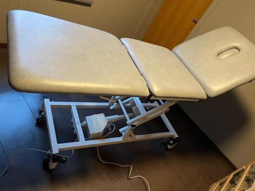 massage- en/of kinétafel, Sport en Fitness, Massageproducten, Zo goed als nieuw, Massagetafel, Ophalen