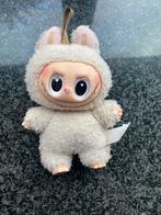 POP MART x Kasing Lung – Labubu “Fluffy Bunny” Edition, Kinderen en Baby's, Speelgoed | Knuffels en Pluche, Ophalen, Zo goed als nieuw