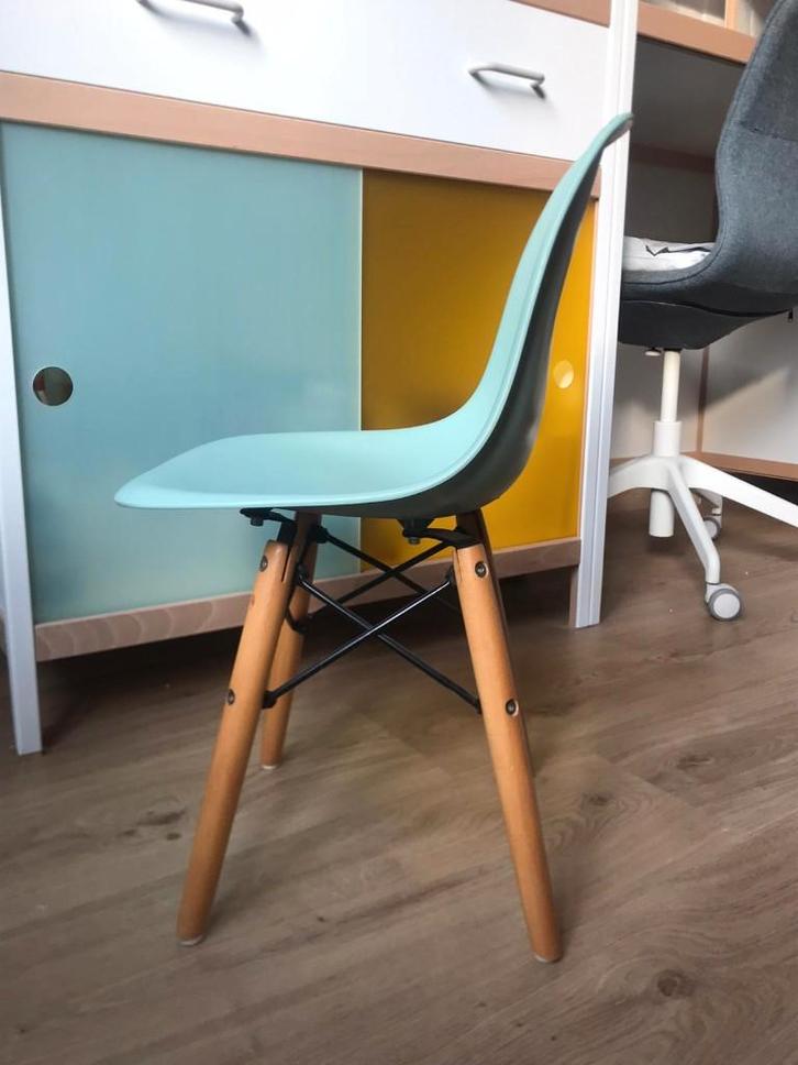 Kinderstoel - Eames DSW-stijl - Lichtblauw, Antiquités & Art, Art | Objets design, Enlèvement