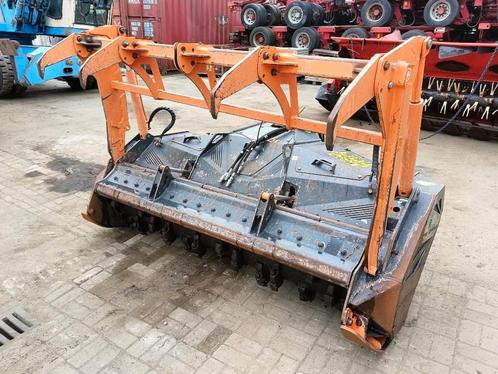TMC cancela TFK-200 stobbenfrees chipper mulcher PTO, Zakelijke goederen, Machines en Bouw | Tuin, Park en Bosbouw, Hakselaar