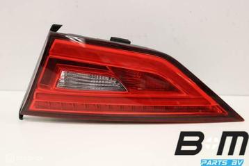 Achterlicht in klep rechts Audi A3 8V Cab. / Limo 8V5945094A disponible aux enchères