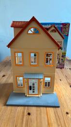 Playmobil city life huis, Kinderen en Baby's, Speelgoed | Poppenhuizen, Ophalen of Verzenden, Zo goed als nieuw, Accessoires