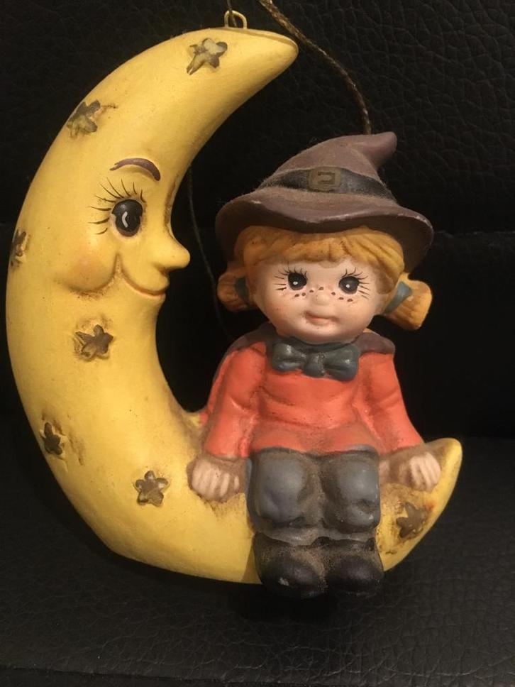 Décoration lune chapeau rouge., Diversen, Kerst, Nieuw, Ophalen