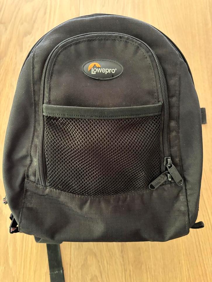 Lowepro micro trekker 100 cameratas, Audio, Tv en Foto, Foto | Cameratassen, Gebruikt, Rugtas, Lowepro, Ophalen of Verzenden