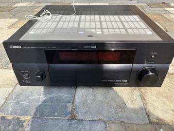 Yamaha RX-V1800 beschikbaar voor biedingen