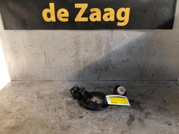 Tank Klep van een Hyundai Santafe (ED) beschikbaar voor biedingen