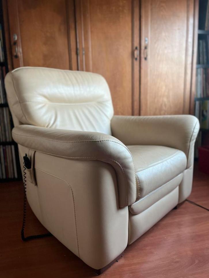 Ensemble de sièges en cuir en trois pièces, Maison & Meubles, Canapés | Salons, Utilisé, Cuir, Enlèvement