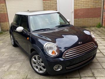 Mini Cooper 1.6i Essence Euro4 5/2008 Cuir Clim Pano Jantes 