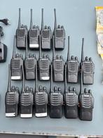 16x Baofeng Walkie Talkie + Lader + Oortjes, Ophalen, Gebruikt, Portofoon of Walkie-talkie, Met broekklem