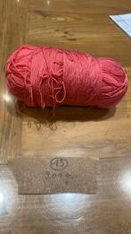 Breiwol haakwol redelijk dunne draad roze kleur totaal 201gr, Hobby en Vrije tijd, Breien en Haken, Ophalen, Zo goed als nieuw