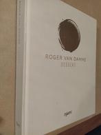 boek: dessert (gesigneerd)- Roger Van Damme + Smossen mag, Taart, Gebak en Desserts, Zo goed als nieuw, Verzenden