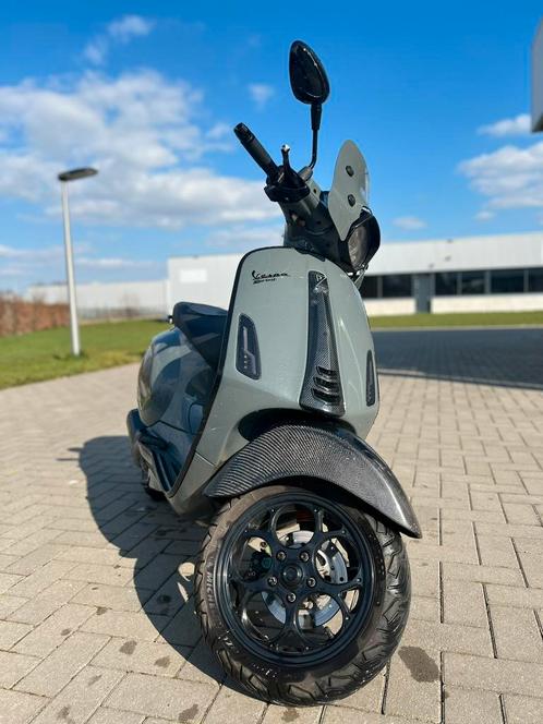 Vespa Sprint 80 cc Akrapovic, Fietsen en Brommers, Brommeronderdelen | Scooters, Gebruikt, Vespa, Carburateur, Ophalen