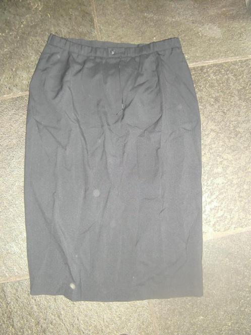jupe vintage maxi jupe longue environ taille 46/48, Vêtements | Femmes, Jupes, Taille 46/48 (XL) ou plus grande, Sous le genou