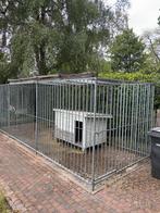 Hondenhok - ren met gedeeltelijk afdak 6x2M incl. Hok, Ophalen, Zo goed als nieuw, Hondenhok