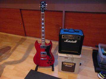 Gitaar SG Cool + Versterker Marshall MG10 Gold beschikbaar voor biedingen