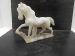 statuette figurine cheval en marbre, Collections, Cheval, Utilisé, Statue ou Figurine, Enlèvement ou Envoi