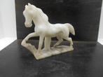 statuette figurine cheval en marbre, Collections, Collections Animaux, Cheval, Utilisé, Statue ou Figurine, Enlèvement ou Envoi