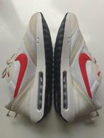 nieuwstaat sneaker 45 nike air max dawn light bone/red, Verzenden, Nike, Zo goed als nieuw, Sneakers