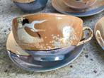 8 dessertborden, 3 theetassen, 3 ondertassen en suikerpot., Ophalen of Verzenden