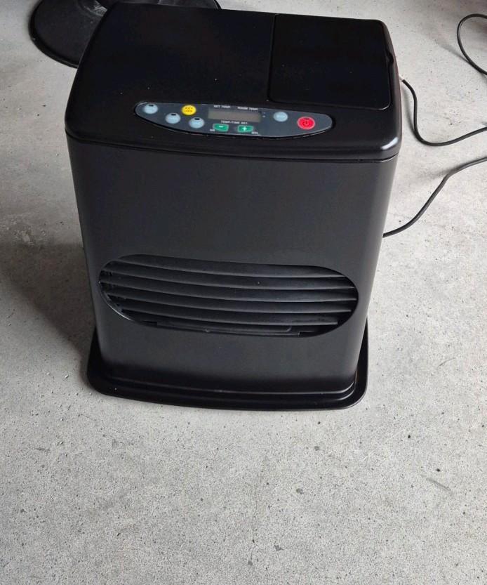 Zibro toestel petroleumkachel  laserkachel, Doe-het-zelf en Bouw, Verwarming en Radiatoren, Zo goed als nieuw, Thermostaat, Ophalen