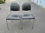Stoelen, Ophalen, Zo goed als nieuw