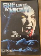 She Lives by Night (2001) Dvd Zeldzaam !, CD & DVD, DVD | Horreur, Utilisé, Enlèvement ou Envoi, Vampires ou Zombies, À partir de 16 ans