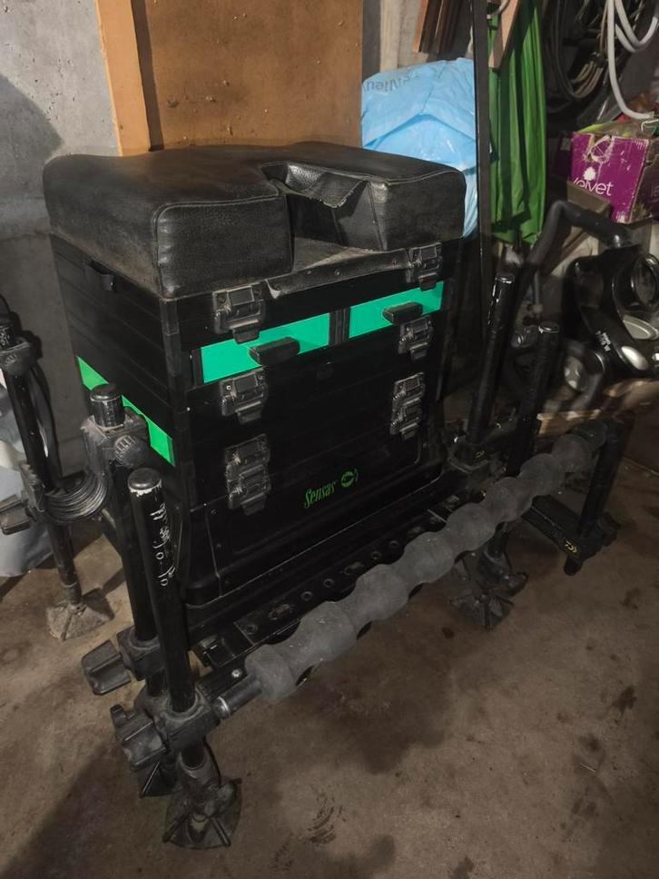 degelijke Sensas viskofer, Sports nautiques & Bateaux, Pêche à la ligne | Poissons blancs, Utilisé, Ligne fixe, Enlèvement