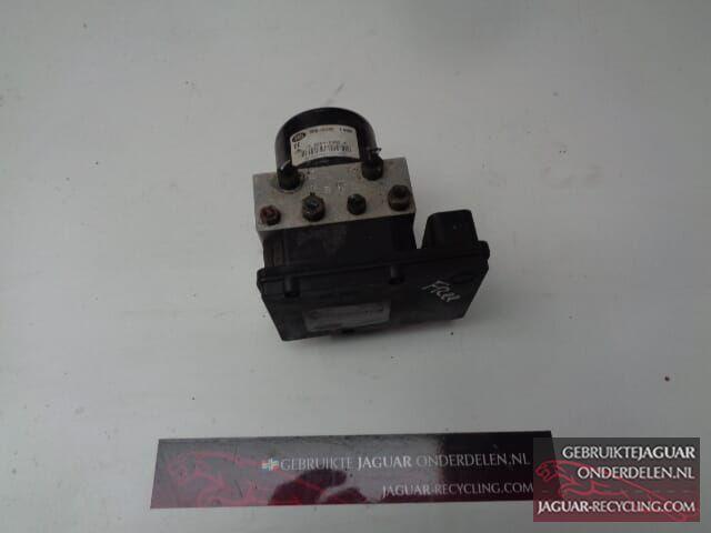 ABS Pomp Land Rover Freelander SRB000200 4BTCS/HDC, Auto-onderdelen, Remmen en Aandrijving, Land Rover, Gebruikt, Ophalen of Verzenden